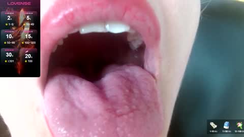 Snapshot of sara_marris0n chatting on February 4, 2025, 4:50 pm Sara online show from February 4, 2025, 4:50 pm