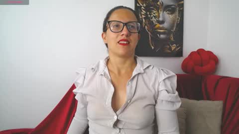 Snapshot of sara_marrisson chatting on June 6, 2026, 8:13 pm Sara online show from June 6, 2026, 8:13 pm