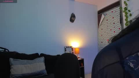 sara online show from October 19, 2025, 9:54 am