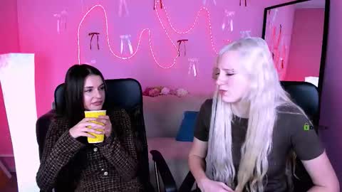 Snapshot of sara_muse1 chatting on March 21, 2026, 11:59 am Sara online show from March 21, 2026, 11:59 am