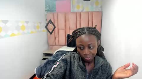 S A R A online show from September 29, 2025, 12:32 pm