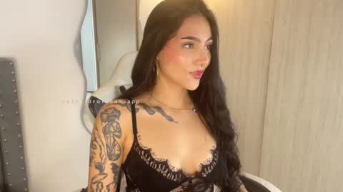 Sara online show from February 18, 2025, 6:47 pm