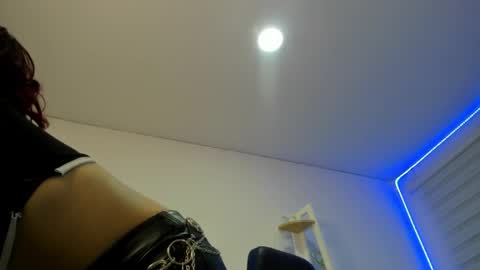 sara_red_x online show from March 31, 2026, 3:30 am