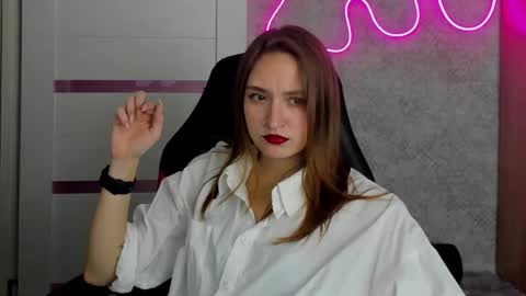 Snapshot of sara_rossse chatting on October 13, 2025, 8:09 pm Sara online show from October 13, 2025, 8:09 pm