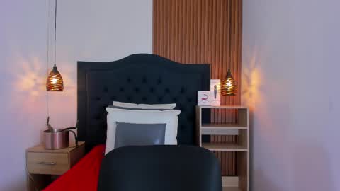  -  online show from September 29, 2025, 11:37 am