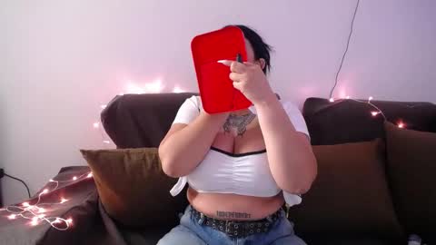  1 online show from January 24, 2025, 3:45 pm