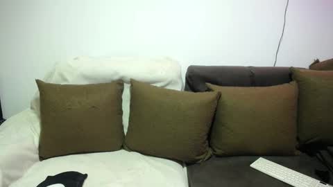  1 online show from February 15, 2025, 10:00 am