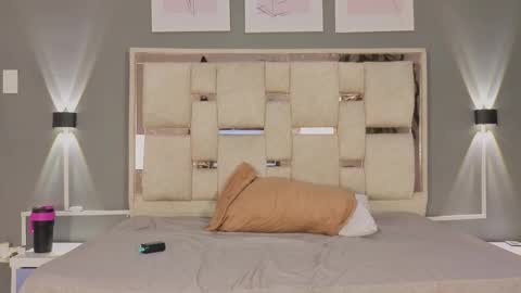 sara online show from September 23, 2025, 3:09 am