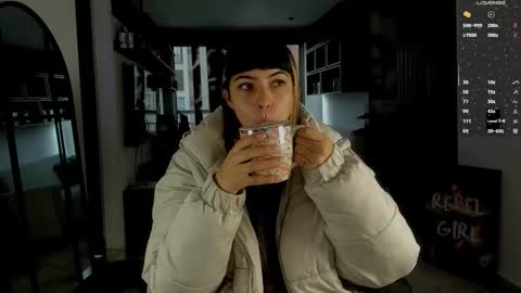 Sara online show from March 24, 2026, 2:33 pm