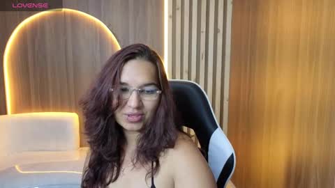 Online 800 to 1400 online show from September 23, 2025, 1:25 pm