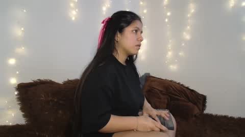 sara and thomas online show from December 12, 2024, 10:20 pm