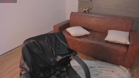 Sara  Everyday From 1430 to 2130 Col Time online show from January 7, 2025, 9:35 pm