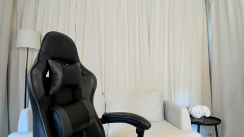 Sara Desire online show from March 30, 2026, 11:44 am