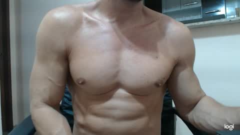 saradorj92 online show from February 11, 2025, 4:01 am