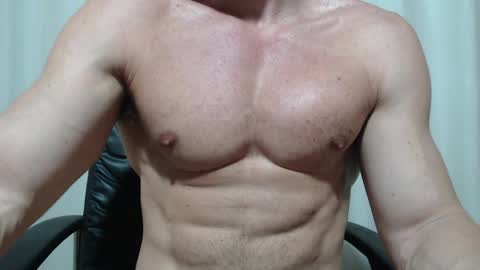 saradorj92 online show from March 29, 2026, 12:43 am