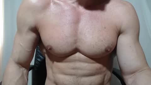 saradorj92 online show from April 22, 2026, 5:58 pm