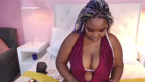 saradunss online show from September 11, 2025, 9:48 pm