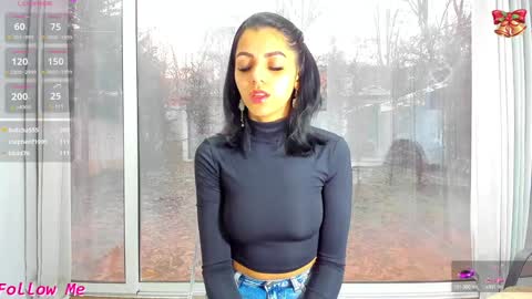 Snapshot of sarah_blake_ chatting on December 30, 2024, 2:19 pm Sara online show from December 30, 2024, 2:19 pm
