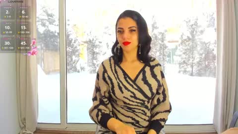 Snapshot of sarah_blake_ chatting on February 19, 2025, 9:06 am Sara online show from February 19, 2025, 9:06 am
