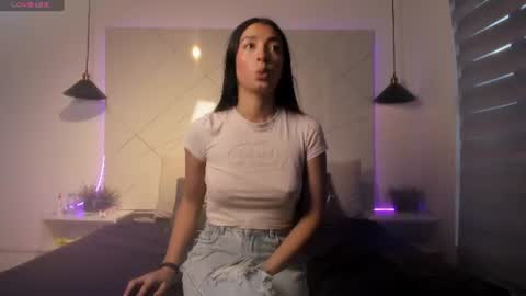 Snapshot of sarah_collens_ chatting on July 3, 2026, 11:49 am sarah_collens_ online show from July 3, 2026, 11:49 am