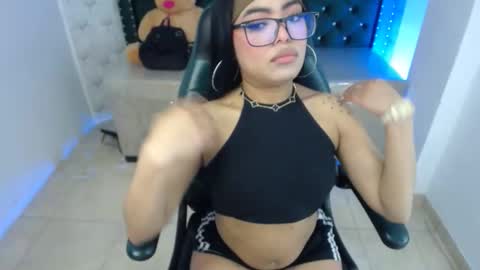 Snapshot of sarah_evansm chatting on October 7, 2025, 2:09 am Sara online show from October 7, 2025, 2:09 am