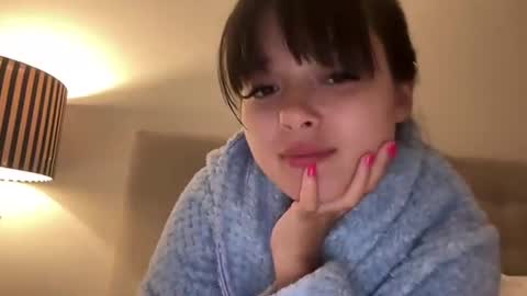 Sarah Heart Aus online show from January 30, 2025, 9:15 am