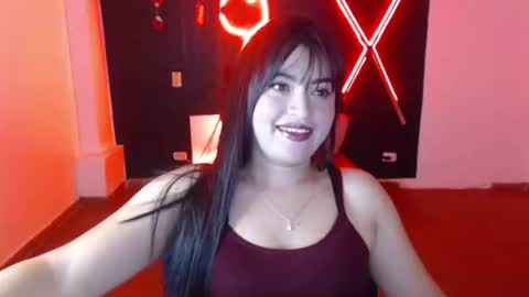 Snapshot of sarah_jones_19 chatting on November 7, 2025, 5:13 pm Sarah online show from November 7, 2025, 5:13 pm