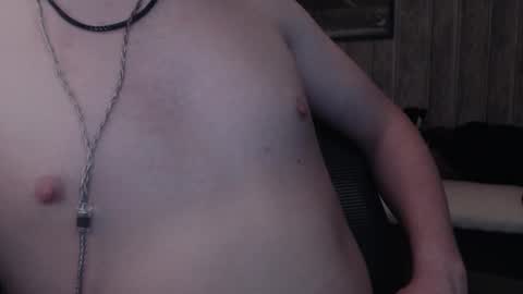 sarah_lovebitch_new online show from November 3, 2025, 9:27 pm