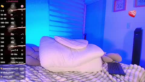 Sarah   online show from April 11, 2026, 7:45 am