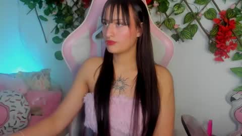 Sarah Ramirez online show from December 24, 2024, 9:17 am