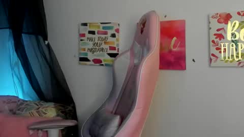 Sarah Ramirez online show from December 30, 2024, 7:04 am