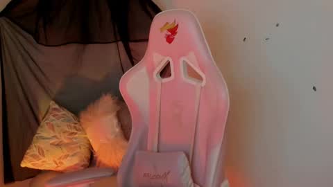 Sarah Ramirez online show from January 16, 2025, 3:56 am