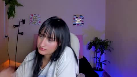 Sarah Ramirez online show from February 13, 2025, 8:55 pm