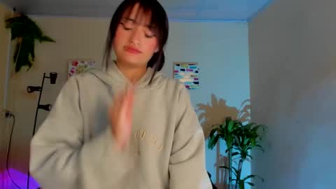 Sarah Ramirez online show from February 15, 2025, 2:44 pm