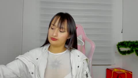 Sarah Ramirez online show from November 24, 2025, 3:06 am