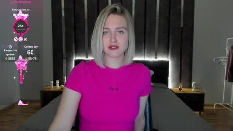 Sarah online show from January 4, 2025, 4:01 am