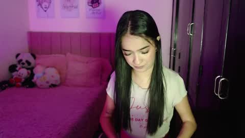 Sarah online show from February 6, 2025, 1:38 am