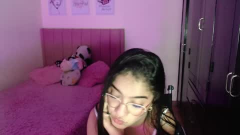 Sarah online show from February 13, 2025, 1:40 am