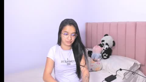 Sarah online show from September 11, 2025, 9:37 pm