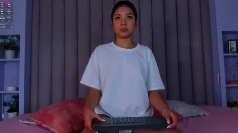 Sarah Evans online show from December 5, 2024, 7:38 pm