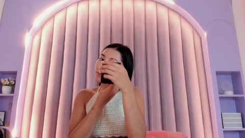 Sarah Evans online show from December 31, 2024, 6:13 pm