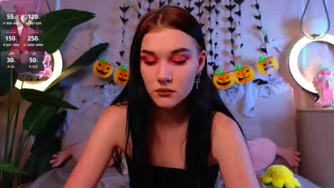 Snapshot of sarahhunny chatting on November 1, 2025, 9:28 pm Sarah online show from November 1, 2025, 9:28 pm