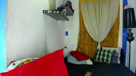  SARAHJEY     online show from May 23, 2026, 1:11 am