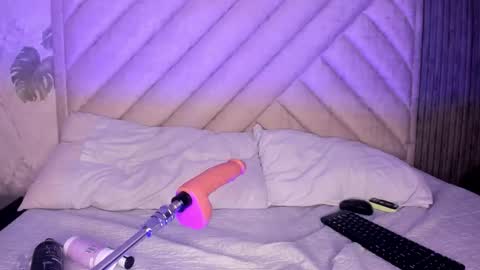 Sara online show from March 15, 2026, 5:02 am