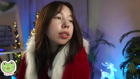 vacation 16-30 of november caucht me in insta online show from January 1, 2025, 10:21 am