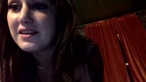 sarahsweetie17 online show from October 20, 2025, 4:24 am