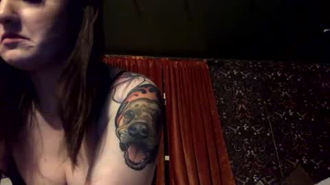 sarahsweetie17 online show from November 19, 2025, 6:02 am