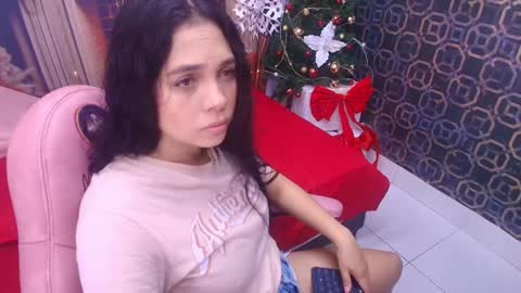 Sara  online show from December 29, 2024, 12:01 pm