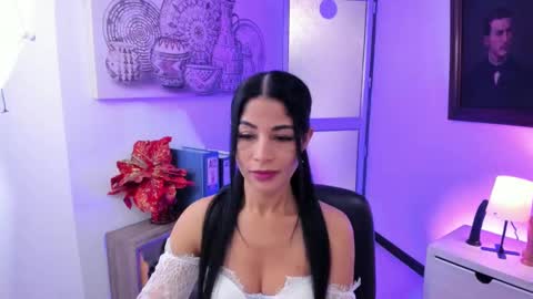 saralife69 online show from January 13, 2025, 12:02 pm