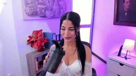 saralife69 online show from January 13, 2025, 3:04 pm